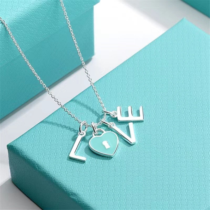 18K T Love Chain Necklace