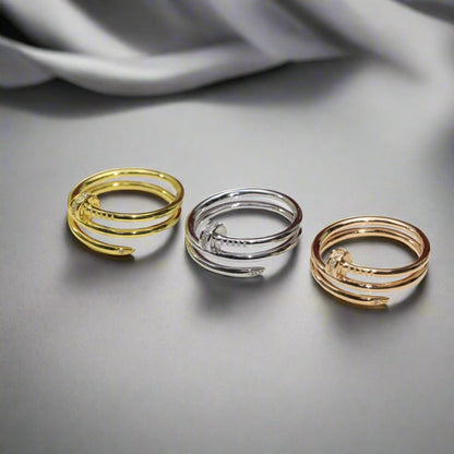 18K Juste Un Clou Diamond Ring