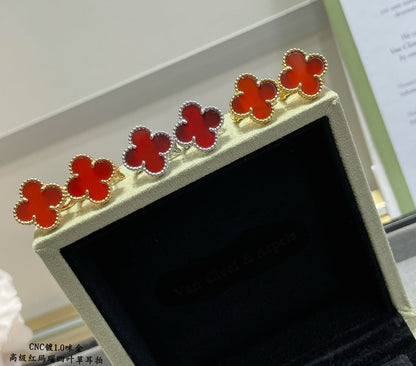 18K Vintage Alhambra Carnelian Earrings