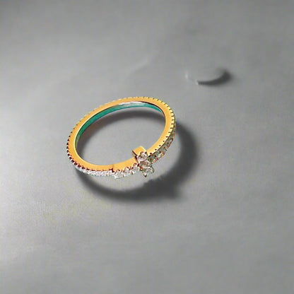 18K T Diamond Wire Ring